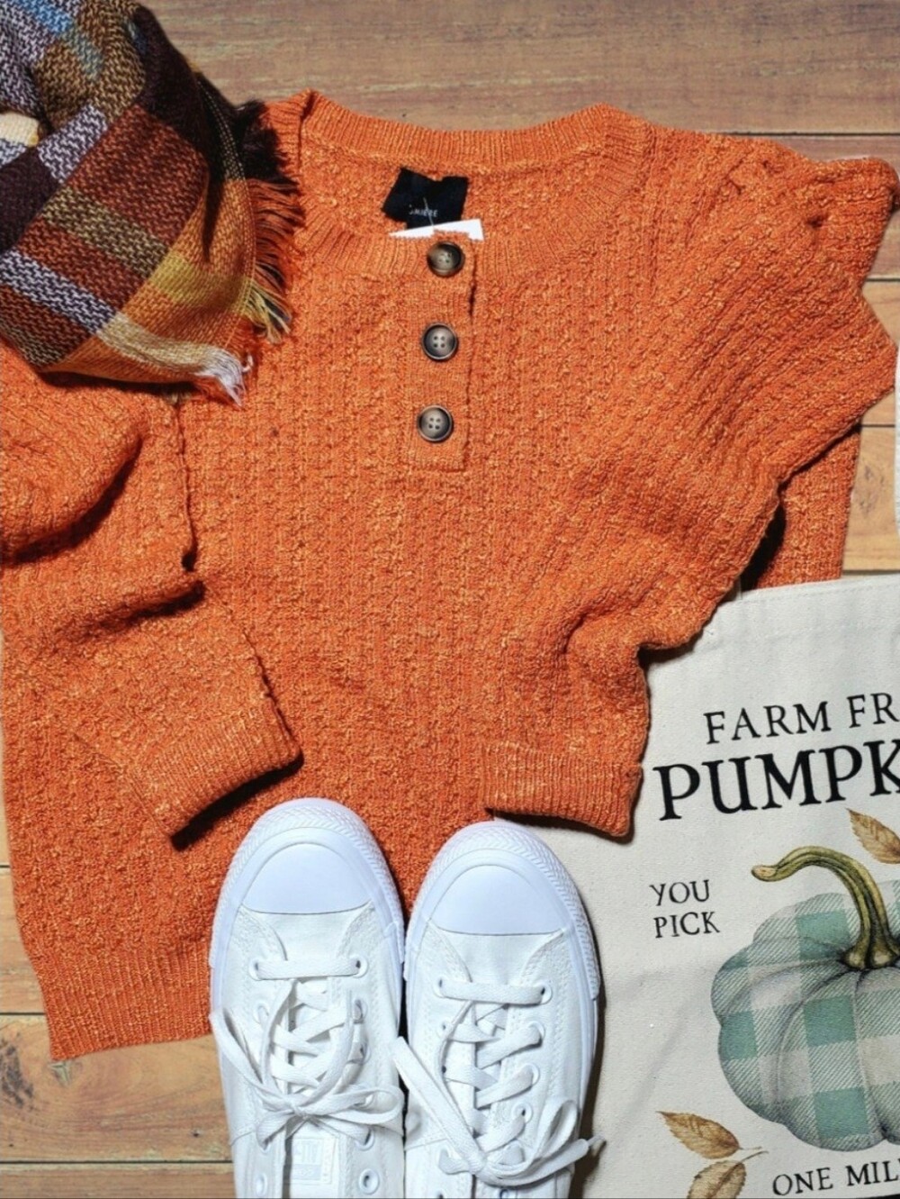 Lumiere Urban Outfitters Crew Neck Puff Sleeve Women's Textured Orange Sweater